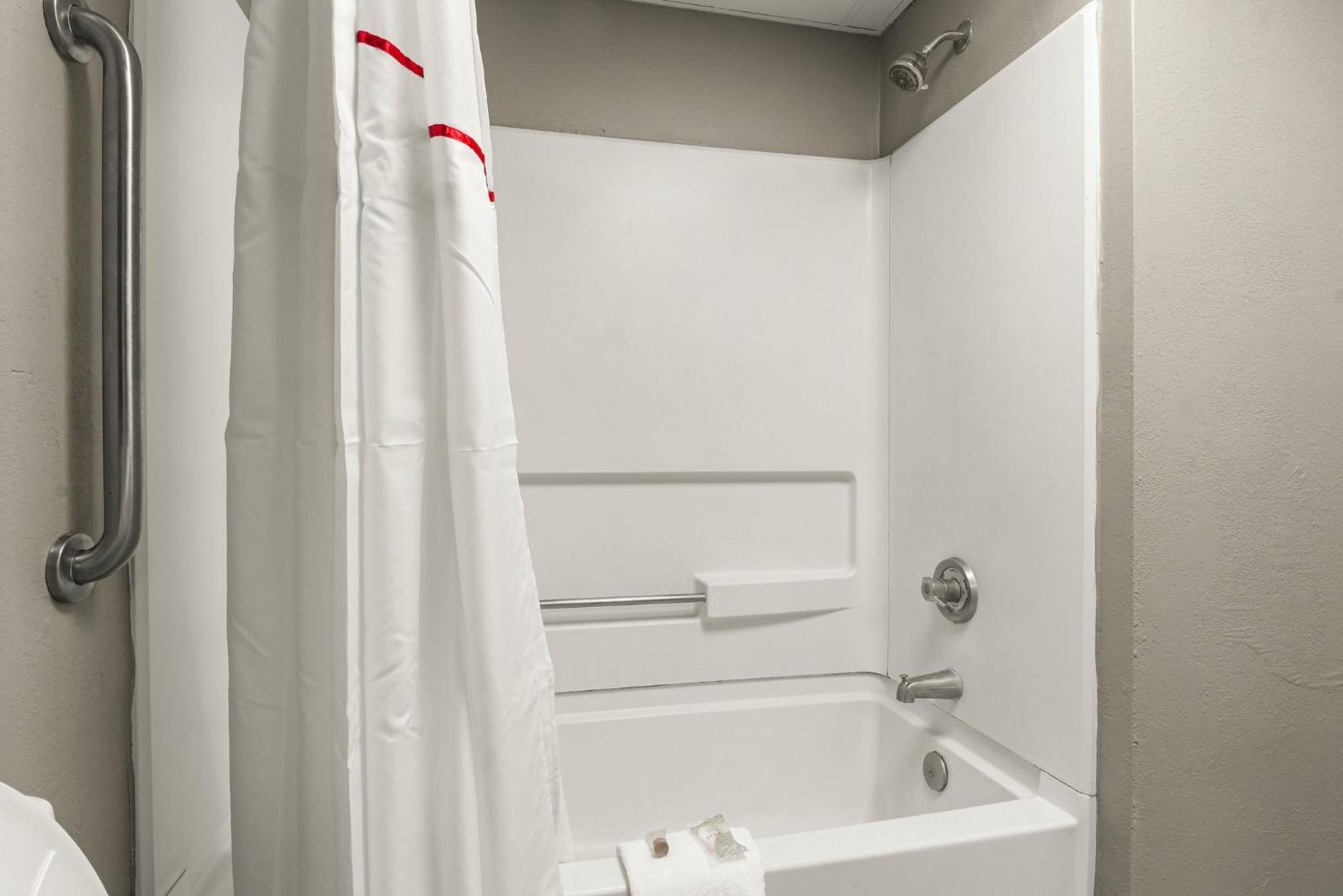 Red Roof Inn Washington, Nc Екстер'єр фото